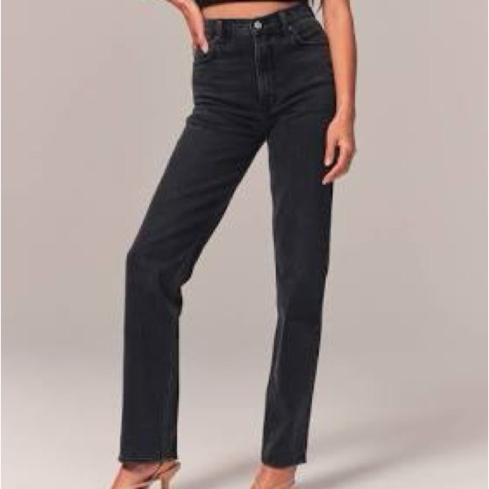 A&F the 90’s straight ultra high rise jean